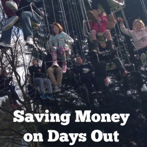 Top-tips-for-saving-Money-on-Days-out.-300x300