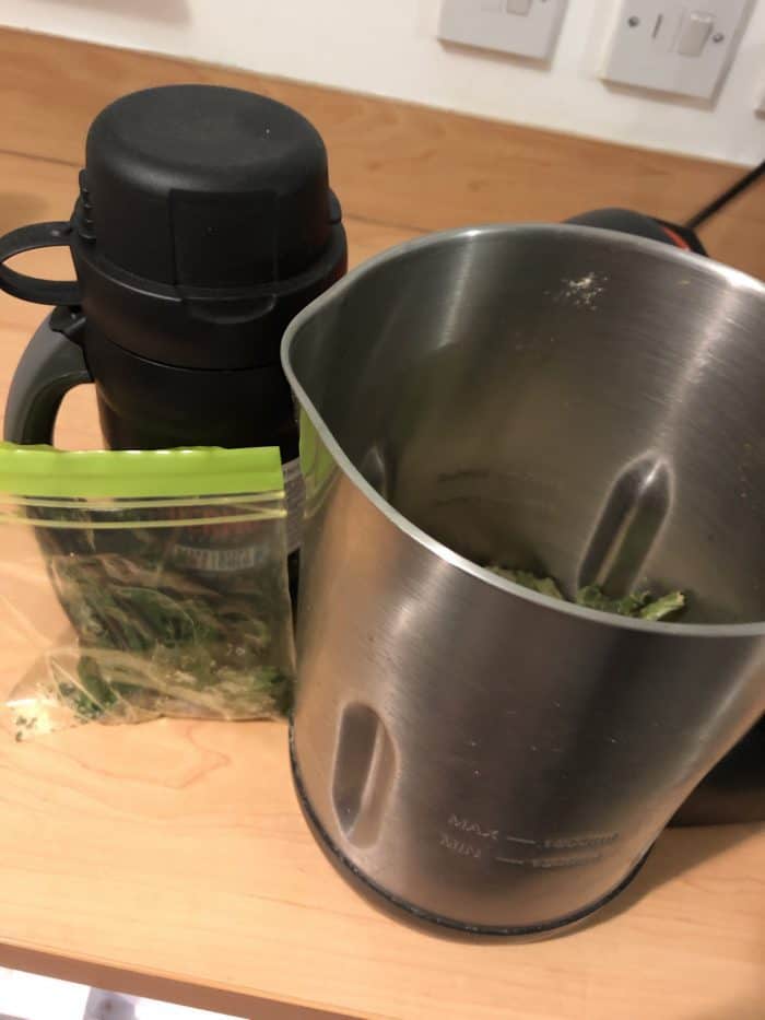 Pea, potato and mint soup