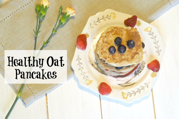 Healthy Oat Pancakes {Cheap to make, delicious to eat AND Free on Slimming World}....