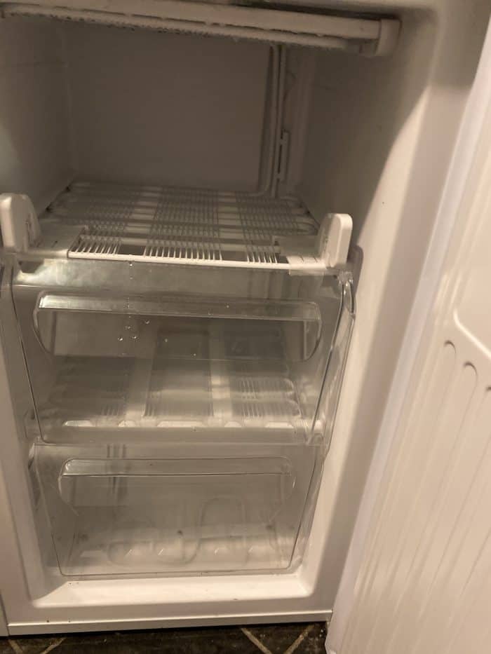 How to defrost a freezer safely