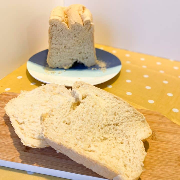 Super Easy Bread Recipe {Bread Maker Friendly}....